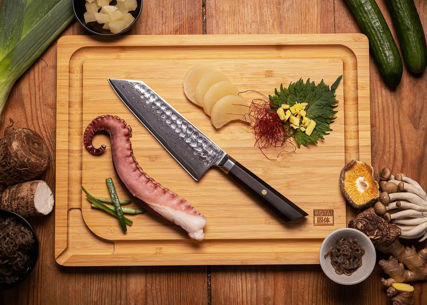Santoku - lame de 17 cm - collection BUNKA DAMAS