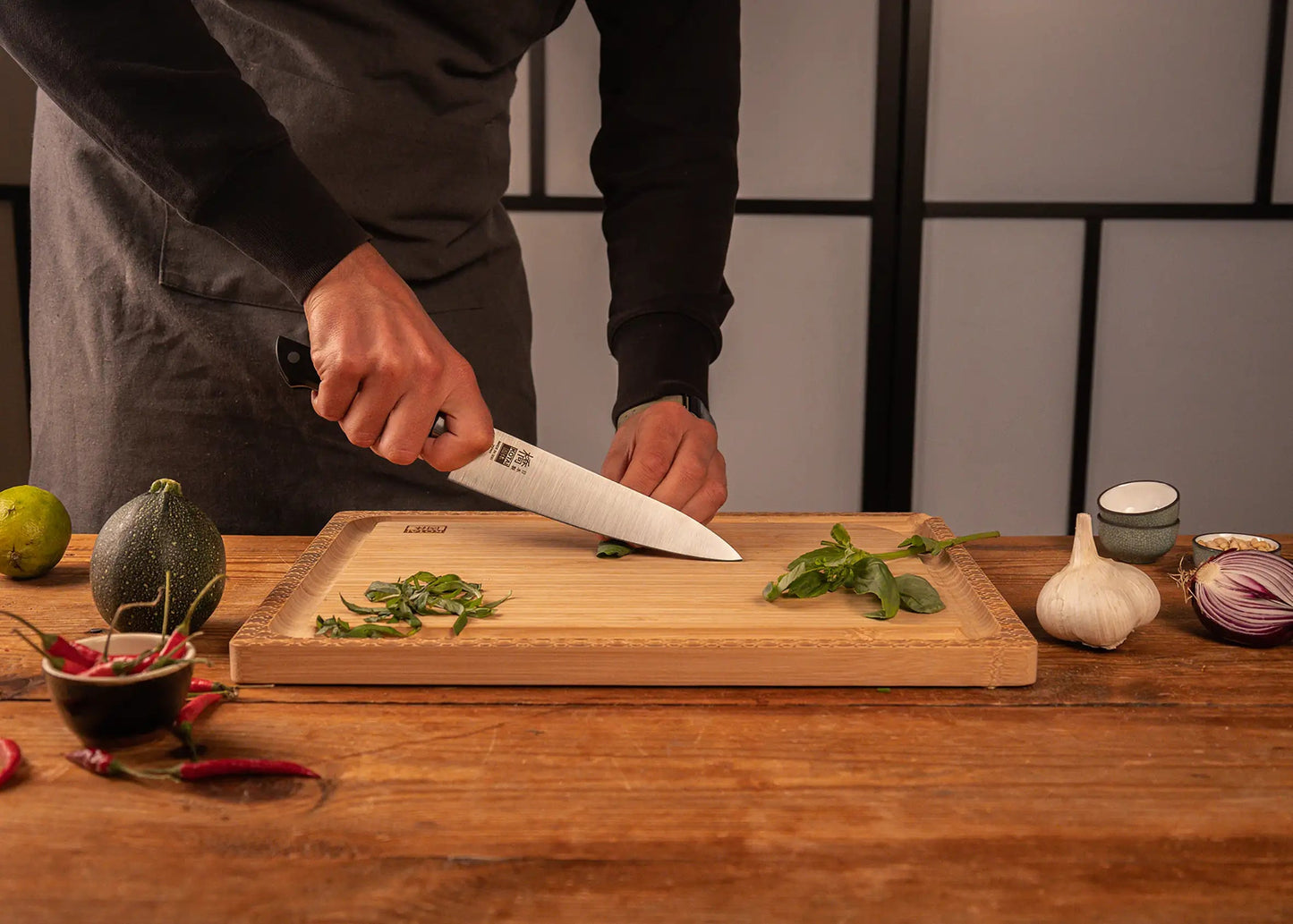 Couteau japonais Gyuto 18 cm Collection Hashi Classique