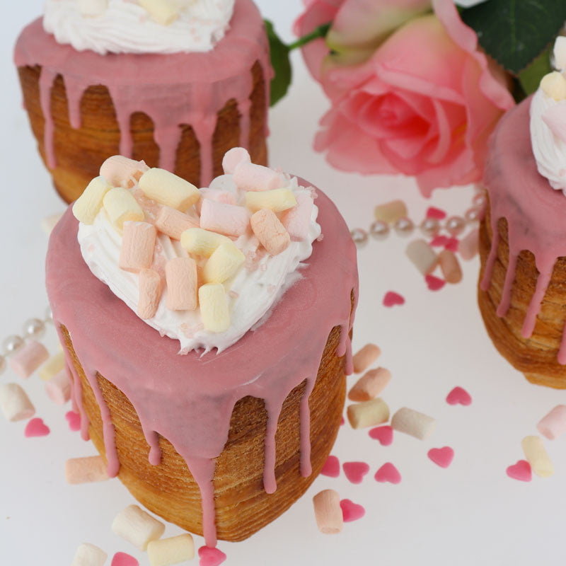 Moule à tarte perforé en coeur 8 cm x 8 cm